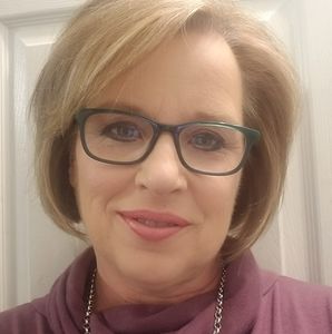 Meet your Posher, Mary beth